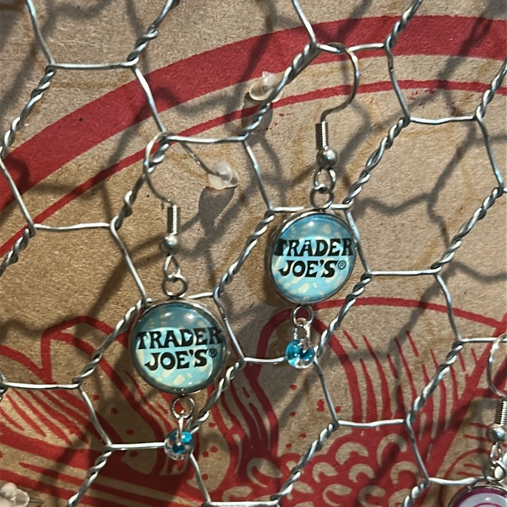 Trader Joe’s earrings 12mm abstract art turquoise